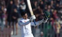 टेस्ट और वनडे डेब्यू में शतक लगाने वाले पहले बल्लेबाज बने आबिद अली, बाबर आजम की भी सेंचुरी